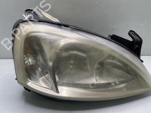 Phare droit OPEL CORSA C (X01) 1.2 (F08, F68) (75 hp) 30100929