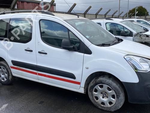 Warning switch PEUGEOT PARTNER Tepee 1.6 BlueHDi 120 | BP26715247I22 - Image 26