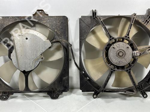 radiator-fan-toyota-rav-4-ii-_a2_-2000-2001-2002-2003-2004-2005-30443423 main image