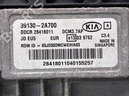 Engine control unit (ECU) KIA CEE'D (JD) 1.4 CRDi 90 | BP36761551M57 - Image 4