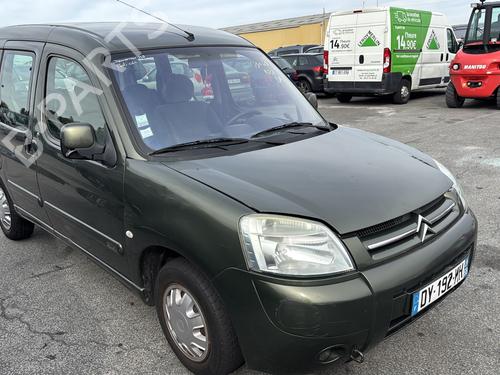 Fanale posteriore sinistro CITROËN BERLINGO / BERLINGO FIRST Box Body/MPV (M_) 1.9 D 70 (MBWJZ, MCWJZ) | BP30926457C34