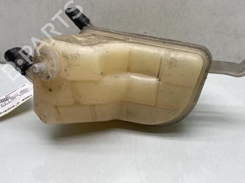 Used Expansion tank TOYOTA VERSO (_R2_) 2.0 D-4D (AUR20_, AUR20R) (126 hp) 28291275