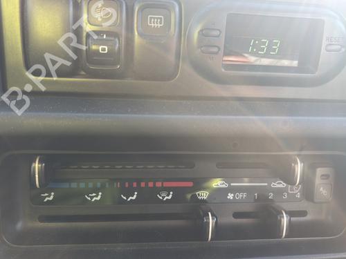 Right front indicator MAZDA 323 P V (BA) 1.3 16V | BP25221083C33  - Image 5