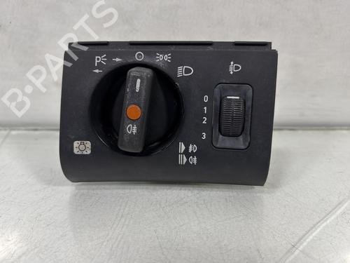 Used Headlight switch MERCEDES-BENZ C-CLASS (W202) C 240 (202.026) (170 hp) 29939391