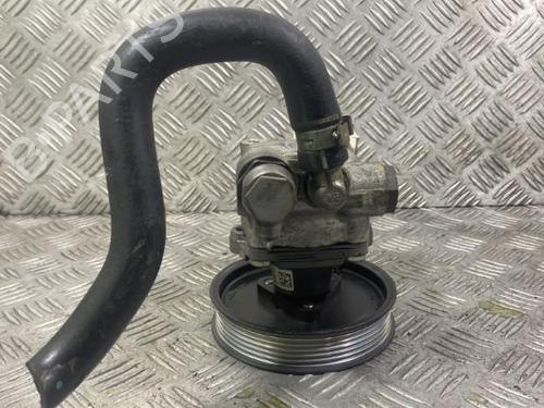 Used Steering pump Steering pump BMW X3 (E83) xDrive 18 d (143 hp) 19958923 19958923
