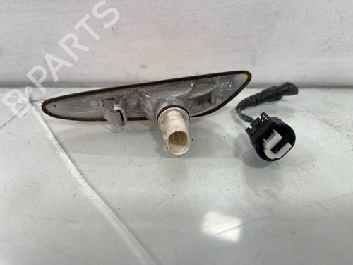 Right front indicator BMW X3 (E83) xDrive 20 d | BP37279804C33 - Image 3