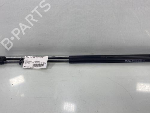 Used Tailgate lift support MERCEDES-BENZ M-CLASS (W163) ML 270 CDI (163.113) (163 hp) 29841520