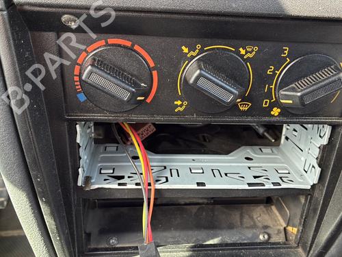 Left sun visor RENAULT 21 (B48_) 2.1 Turbo-D (B486, B488, B48V) | BP34525209I1 - Image 10