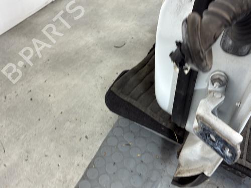 left-front-door-renault-kadjar-ha_-hl_-2015-33659293 main image