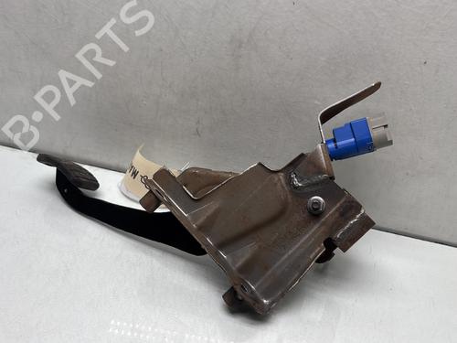 koblingspedal DACIA SANDERO II TCe 90 (B8M1, B8MA, B8AC) (90 hp) 28496671
