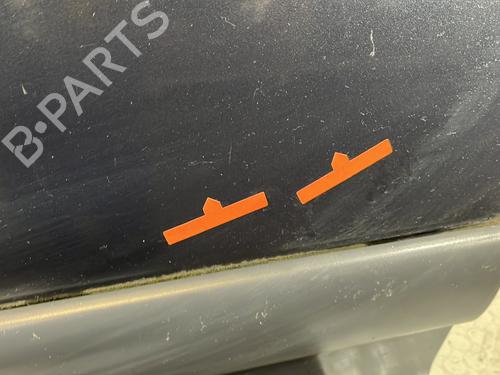 Used Left front door Left front door 31660468 31660468
