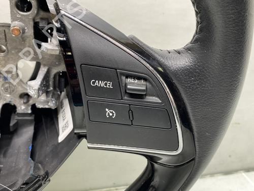 Used Steering wheel Steering wheel MITSUBISHI MIRAGE / SPACE STAR VI Hatchback (A0_A) 1.2 (A03A) (80 hp) 25813826 25813826