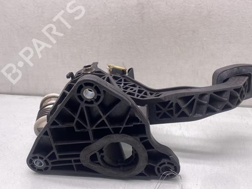 Clutch pedal MERCEDES-BENZ A-CLASS (W176) A 180 CDI / d (176.012) | BP29866803I13