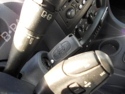 Right front brake caliper PEUGEOT 1007 (KM_) 1.4 | BP36281613M104 - Image 10