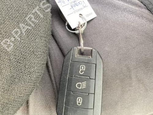 Dør venstre fortil PEUGEOT 208 I (CA_, CC_) 1.6 HDi / BlueHDi 75 | BP30855411C2