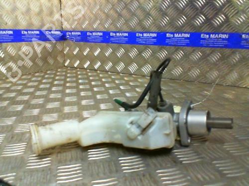 Used Brake master cylinder RENAULT CLIO III (BR0/1, CR0/1) 1.5 dCi (BR17, CR17) (86 hp) 20035168