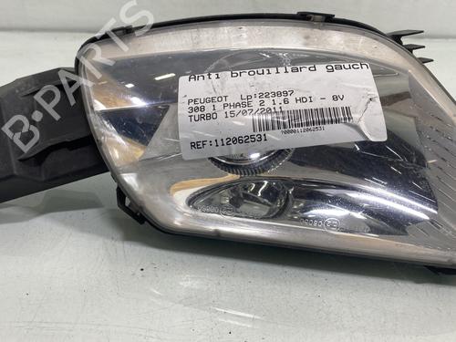 Used Left front fog light PEUGEOT 308 I (4A_, 4C_) 1.6 HDi (92 hp) 29413541