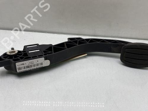 Used Clutch pedal PEUGEOT 5008 II (MC_, MJ_, MR_, M4_) 1.2 THP (MRHNYH, MRHNYW, MRHNSJ, MRHNSU, MRHNSM) (131 hp) 31134855