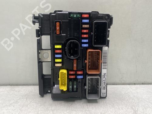 Fuse box PEUGEOT 207 (WA_, WC_) 1.4 HDi | BP31185345E1