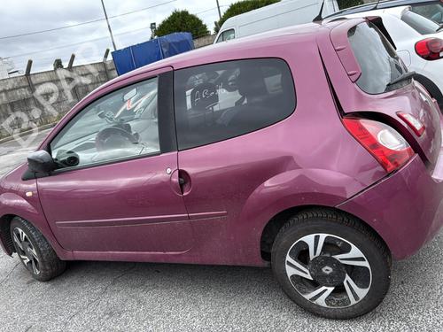 Blinklys foran venstre RENAULT TWINGO II (CN0_) 1.5 dCi 75 | BP30046438C32