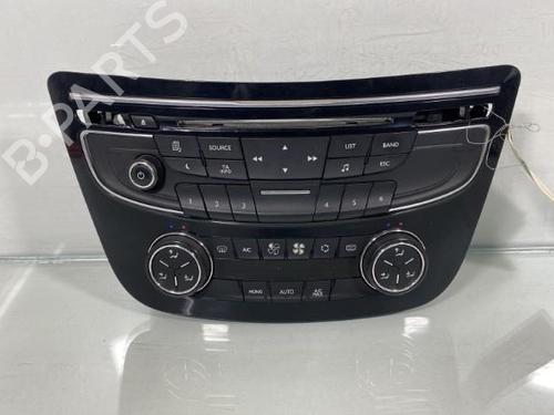 Used Climate control PEUGEOT 508 I (8D_) 1.6 HDi (112 hp) 20010514