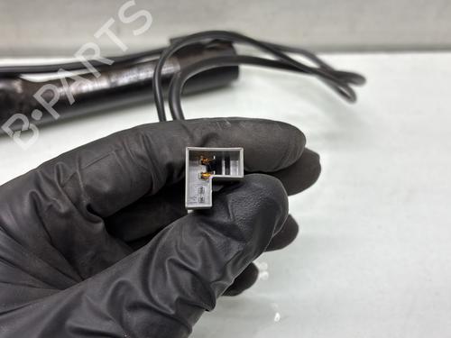 Used Front right belt tensioner Front right belt tensioner BMW 3 (E90) 318 d (122 hp) 33742724 33742724