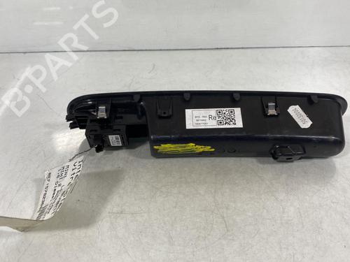 Used Right front window switch Right front window switch MINI MINI COUNTRYMAN (R60) One D (90 hp) 21956079 21956079