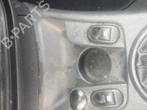 Fuse box CITROËN C3 I (FC_, FN_) 1.4 HDi | BP26527804E1 