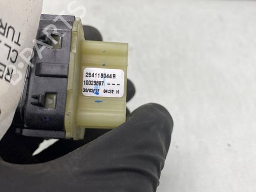 Used Left front window switch Left front window switch RENAULT CLIO IV (BH_) 1.5 dCi 75 (75 hp) 21823106 21823106