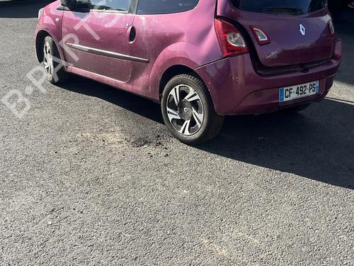 Blinklys foran venstre RENAULT TWINGO II (CN0_) 1.5 dCi 75 | BP30046438C32