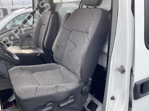 Front left interior door handle RENAULT MASTER II Van (FD) 2.5 dCi (FD01, FD02, FD21, FD22, FD31, FD32, FD3Y, FD71,... | BP30307242I13 - Image 13