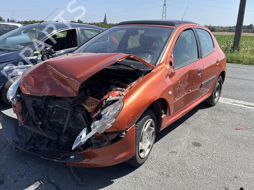 Used Parts PEUGEOT 206 Hatchback (2A/C) 1.4 i (75 hp) 4305817