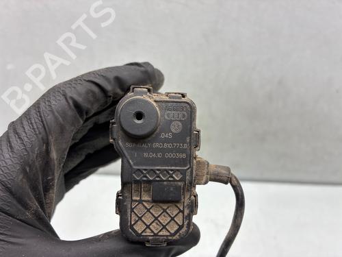 Used Fuel door actuator Fuel door actuator 37029079 37029079