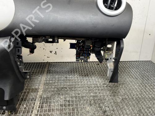 Instrumentbord RENAULT TWINGO III (BCM_, BCA_) 1.0 SCe 70 (BCMB) | BP32094079C46