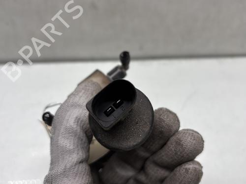 Used Washer pump Washer pump VW GOLF V (1K1) 1.6 FSI (115 hp) 27663109 27663109