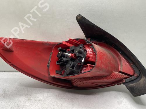 Used Right taillight Right taillight 32190465 32190465
