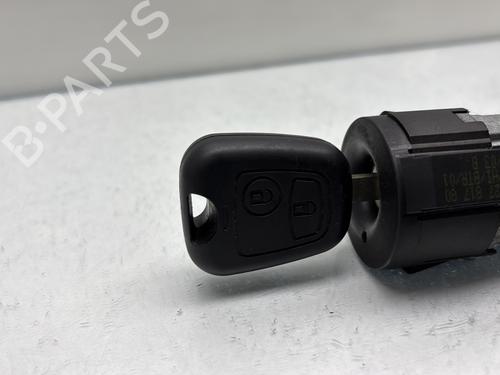 Used Ignition barrel CITROËN C2 (JM_) 1.4 (73 hp) 30181023
