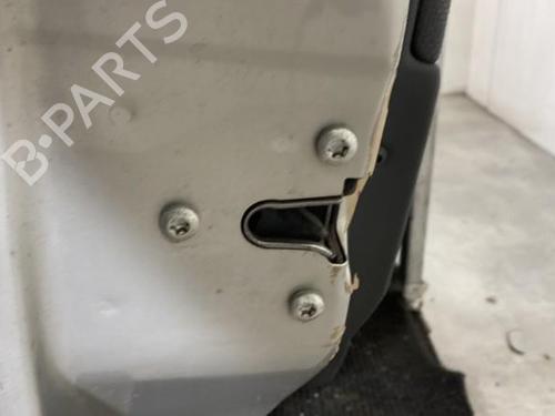 Used Left front door Left front door 31115863 31115863