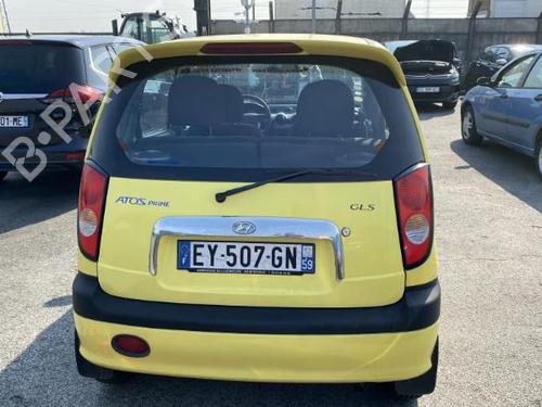 Right front fog light HYUNDAI ATOS (MX) 1.0 i | BP25758722C31 