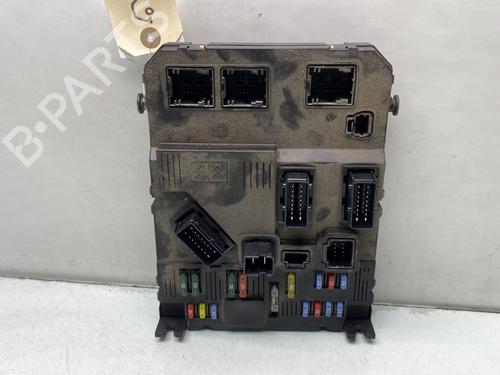 Used Fuse box PEUGEOT PARTNER MPV (5_, G_) 2.0 HDI (90 hp) 31205722