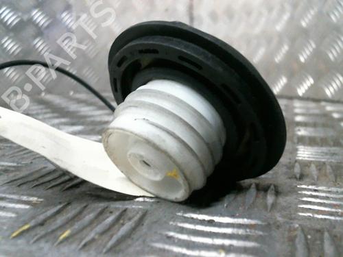 Used Fuel cap MERCEDES-BENZ M-CLASS (W163) ML 270 CDI (163.113) (163 hp) 20014569