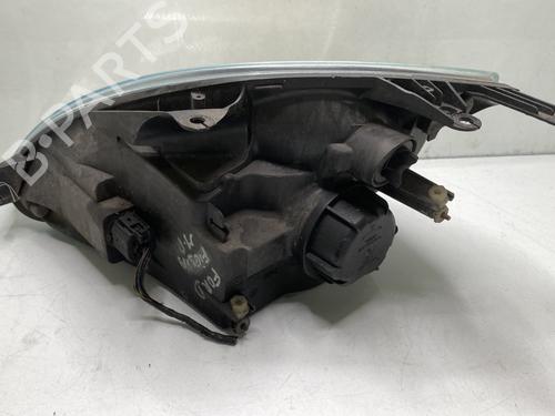 Right headlight FORD FIESTA V (JH_, JD_) 1.4 16V | BP27632292C29 