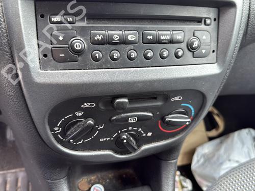 Grill PEUGEOT 206 Hatchback (2A/C) 1.4 HDi eco 70 | BP30809350C40