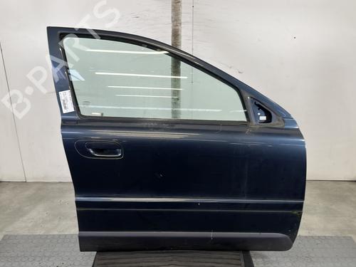 Used Right front door VOLVO XC70 I Cross Country (295) D5 XC AWD (163 hp) 30887441