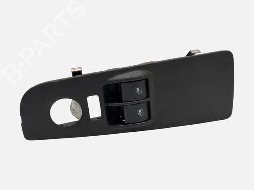 left-front-window-switch-fiat-grande-punto-199_-2005-40030736 main image