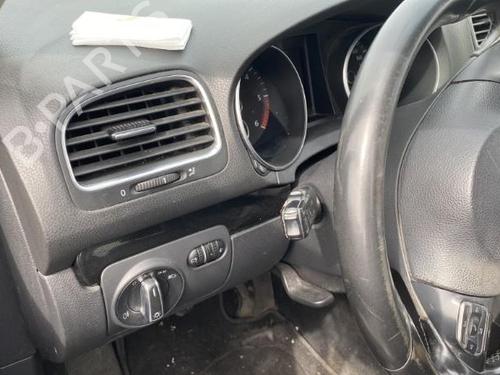Instrument cluster VW GOLF VI (5K1) 1.6 TDI | BP20312333C47 