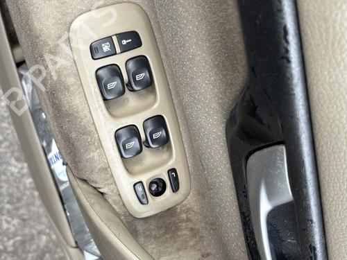 Switch VOLVO V70 II (285) 2.4 D | BP31970811I30 