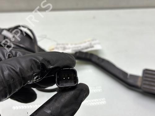 pedal-citroen-c5-ii-rc_-2004-2005-2006-2007-2008-32664625 main image