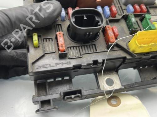 Fuse box PEUGEOT 307 Break (3E)  | BP19988172E1 