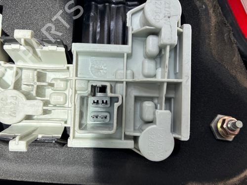 right-taillight-volvo-v50-545-2003-2004-2005-2006-2007-2008-2009-2010-2011-2012-23767737 main image